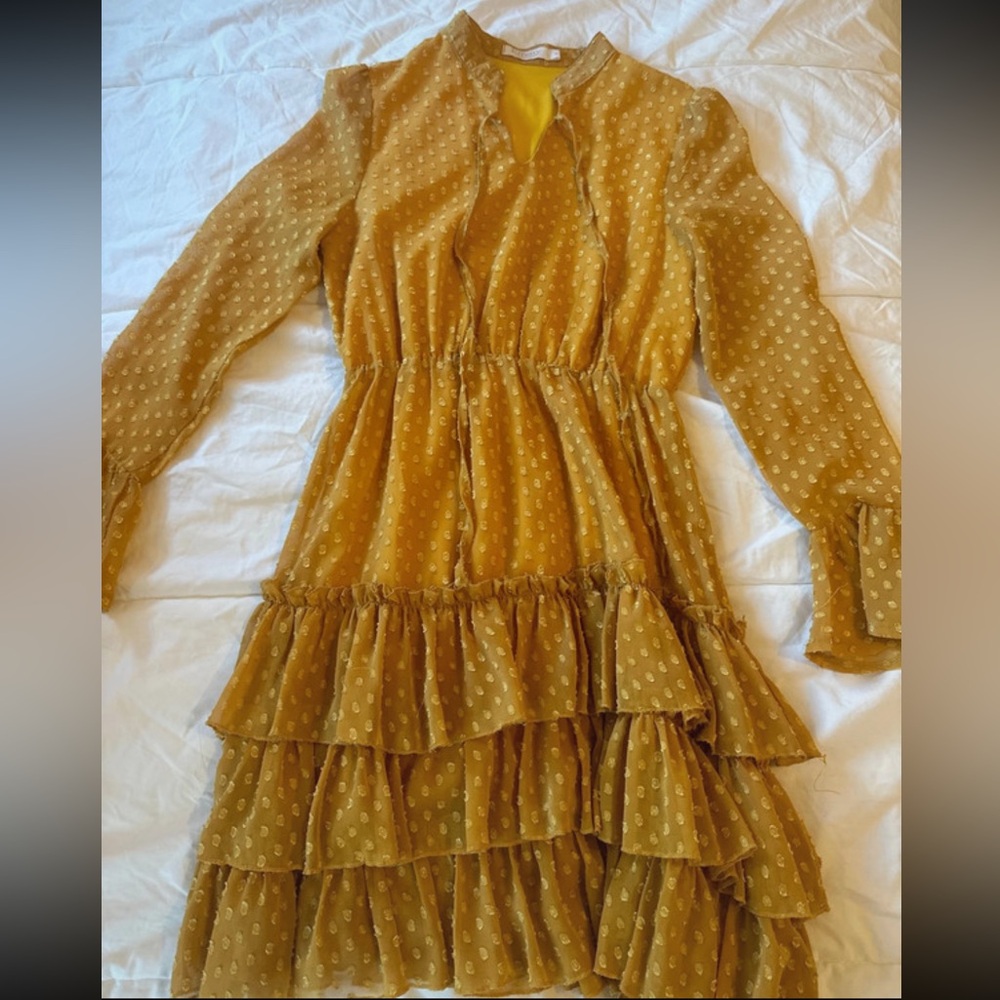 Yellow dress